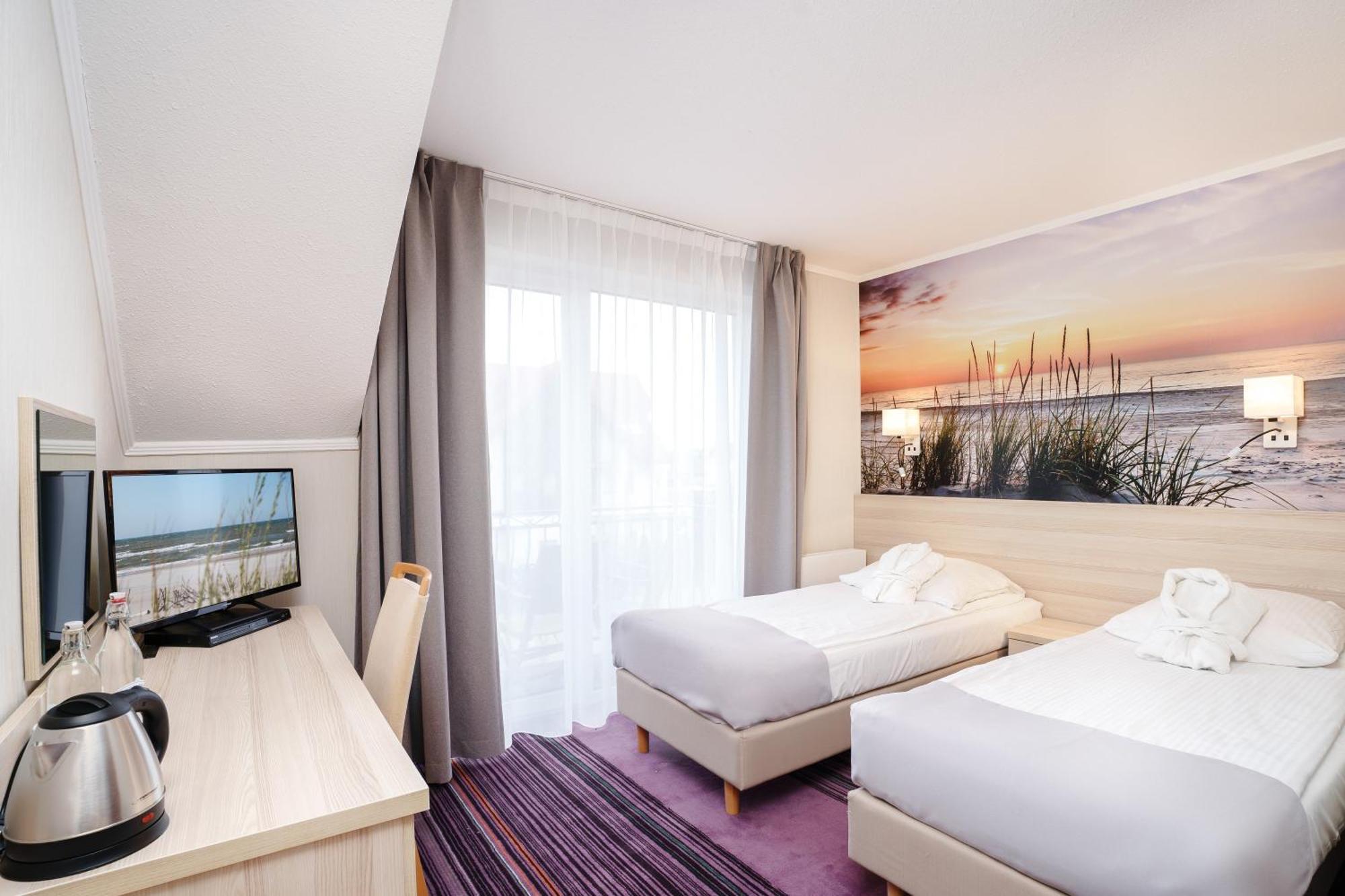 Jastrzębia Góra Hotel Spa Activia מראה חיצוני תמונה
