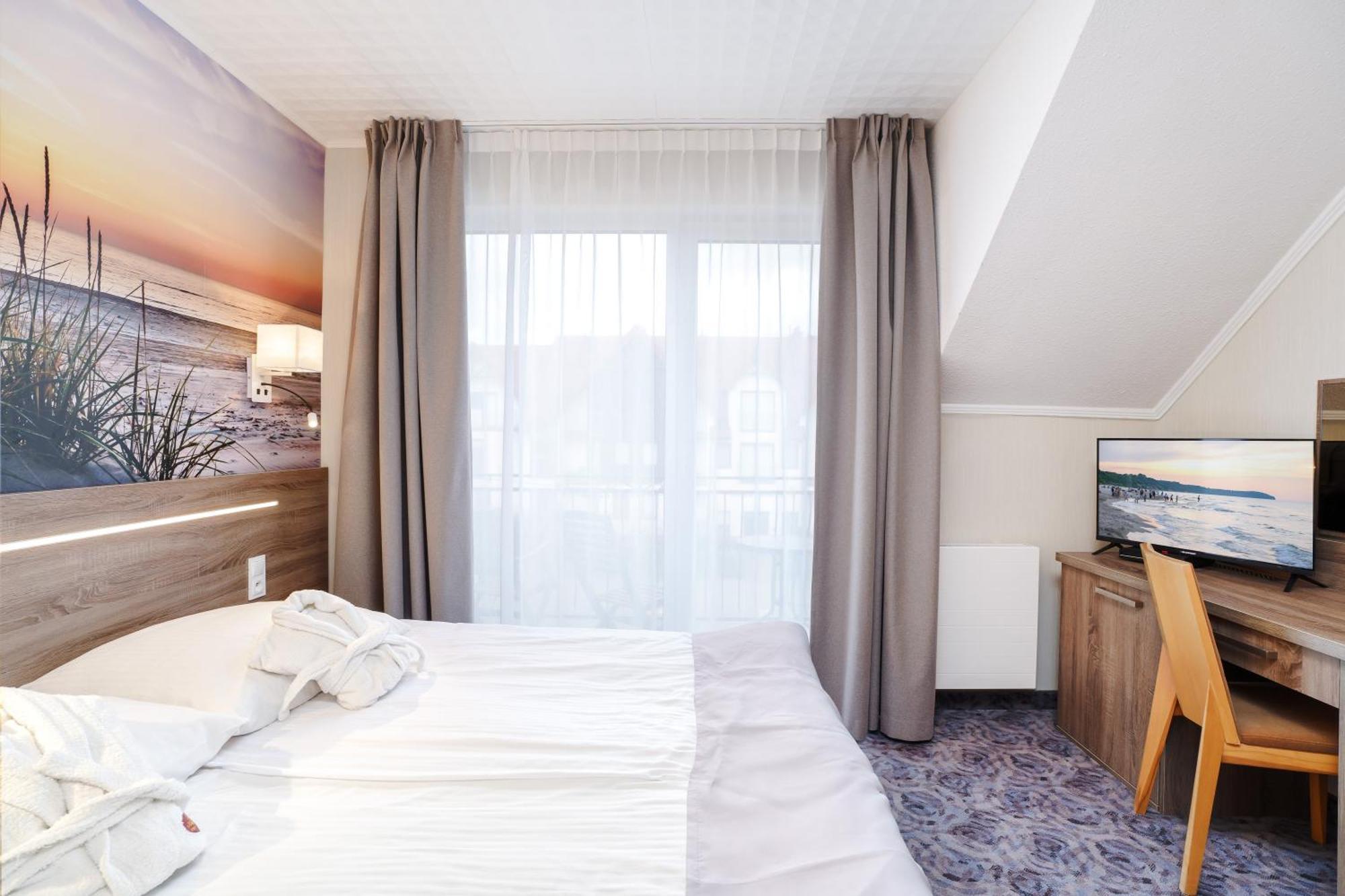 Jastrzębia Góra Hotel Spa Activia מראה חיצוני תמונה
