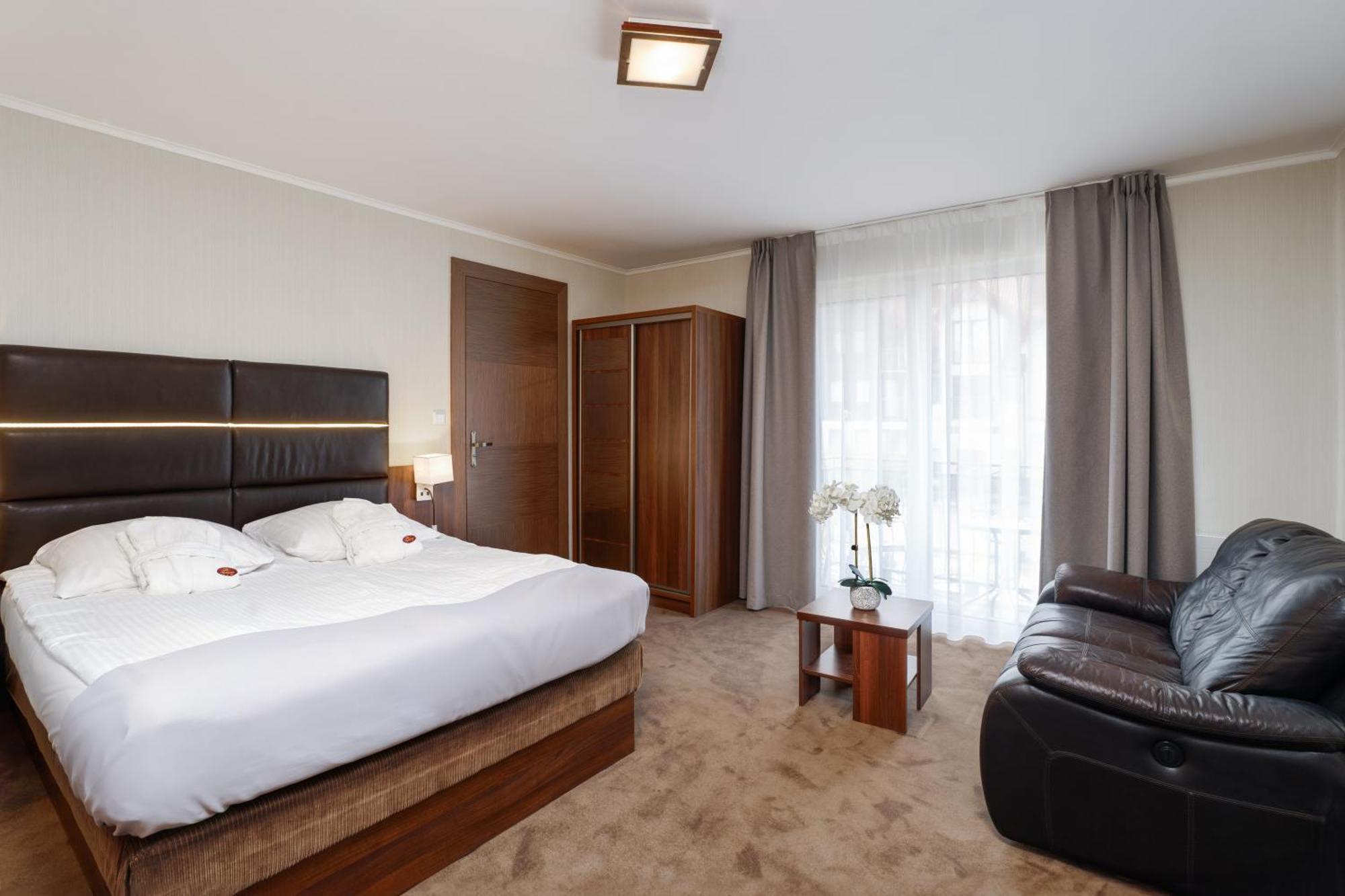 Jastrzębia Góra Hotel Spa Activia מראה חיצוני תמונה
