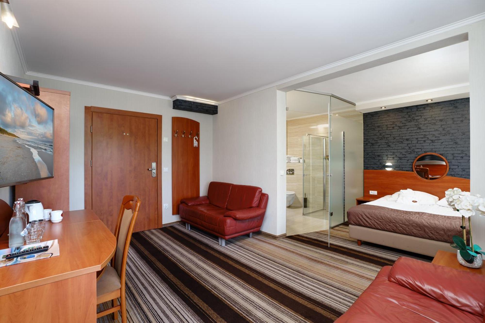 Jastrzębia Góra Hotel Spa Activia מראה חיצוני תמונה